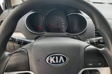 Sell Grey 2017 Kia Picanto in Lipa