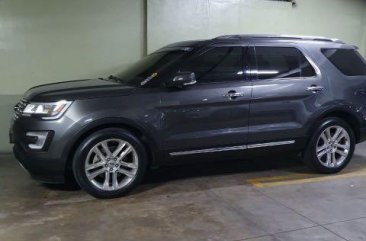 Grey Ford Explorer 2017 for sale in Pasig
