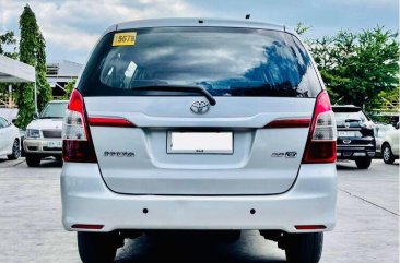 Selling Silver Toyota Innova 2016