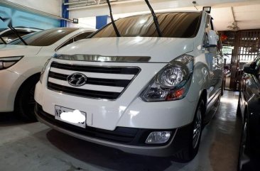 Sell White 2018 Hyundai Starex in Imus