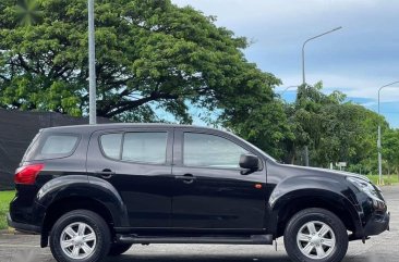 Selling Black Isuzu MU-X 2017 in Las Piñas