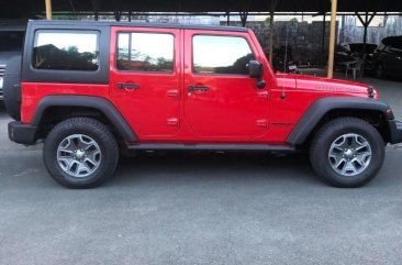 Selling Red Jeep Rubicon 2015 in Pateros