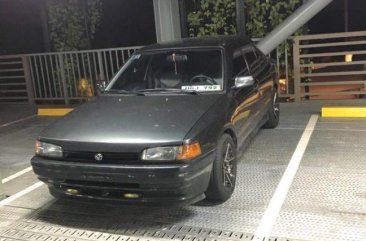 Selling Grey Mazda 323 1996 in Manila