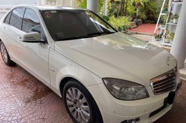 White Mercedes-Benz C200 2010 for sale in Quezon
