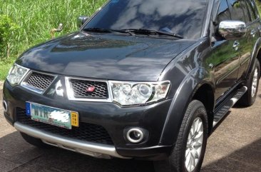 Selling Black Mitsubishi Montero Sports 2013 in Lipa