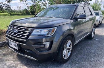 Selling Grey Ford Explorer 2016 in Quezon