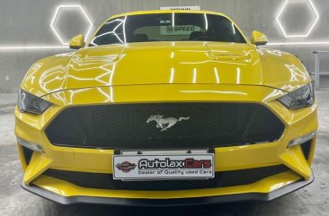 Yellow Ford Mustang 2018 for sale in Angeles