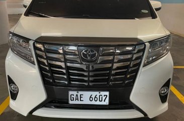 Selling Pearl White Toyota Alphard 2018 in Pateros