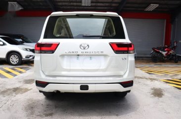 White Toyota Land Cruiser 2022 for sale in Quezon