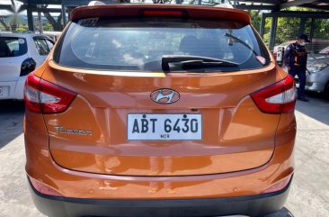 Orange Hyundai Tucson 2014 for sale in Automatic