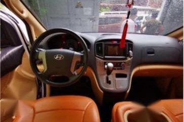 Sell Pearl White 2018 Hyundai Grand Starex in Pasig