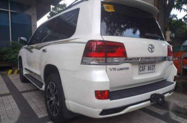 Sell Pearl White 2018 Toyota Land Cruiser in San Mateo