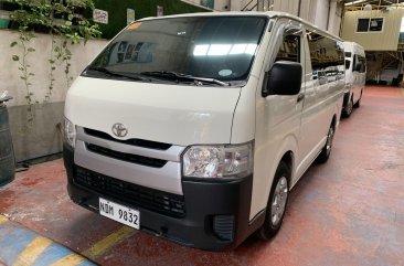 Selling Pearl White Toyota Hiace 2020 in San Juan