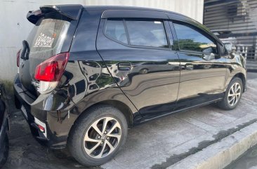 Selling Black Toyota Wigo 2018 in Quezon City