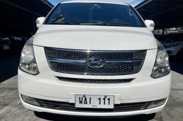 Sell White 2013 Hyundai Starex in Las Piñas
