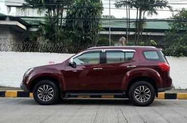 Sell Red 2017 Isuzu Mu-X in Malabon