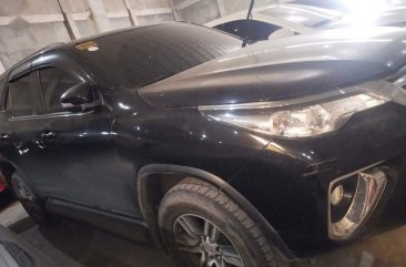 Selling Black Toyota Fortuner 2018 in Quezon