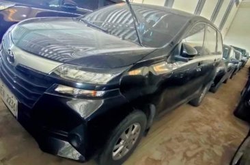 Selling Black Toyota Avanza 2019 in Quezon