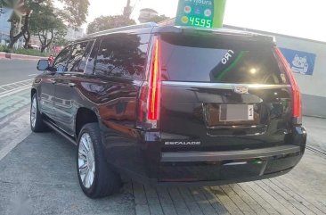 Selling Black Cadillac Escalade 2020 in Quezon