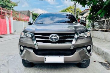 Selling Grey Toyota Fortuner 2016 