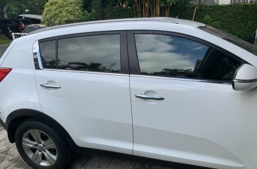 White Kia Sportage 2012 for sale in Automatic