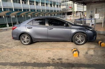 Selling Grey Toyota Corolla Altis 2016 in Las Piñas