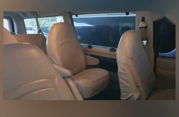 Green Ford E-150 for sale in Quezon