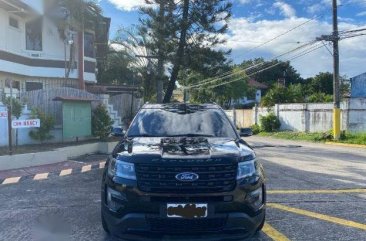 Sell Black 2016 Ford Explorer in Las Piñas
