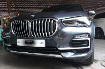 Selling Grey BMW X5 2021 in Quezon