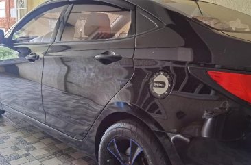 Selling Black Hyundai Accent 2016 in Malabon