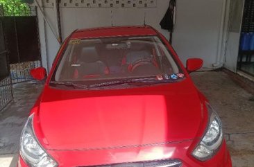 Red Hyundai Accent 2013 for sale in Manual