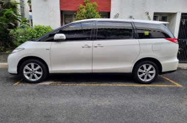 Pearl White Toyota Previa 2010 for sale in Automatic