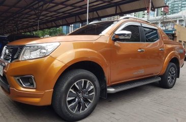 Selling Orange Nissan Navara 2020 in Pateros