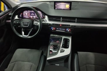 Pearl White Audi Q7 2018 for sale in Quezon