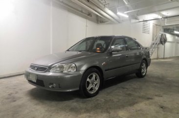 Selling Silver Honda Civic 2000 in Quezon