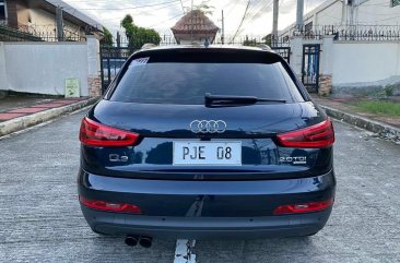 Selling Black Audi Q3 2013 in Quezon