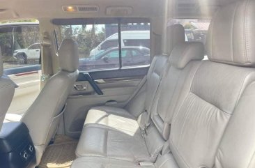 Green Mitsubishi Pajero 2010 for sale in Angeles