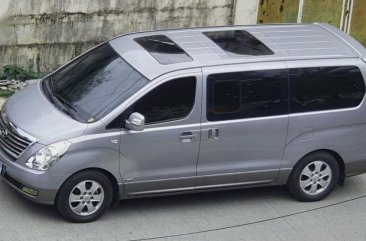 Selling Silver Hyundai Grand Starex 2014 in Quezon