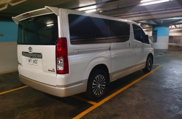 Sell White 2019 Toyota Hiace in Pateros