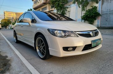 Pearl White Honda Civic 2010 for sale in Quezon City