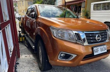 Selling Orange Nissan Navara 2016 