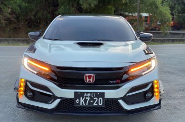 White Honda Civic 2018 for sale in Automatic