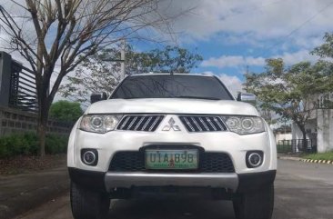 White Mitsubishi Montero 2012 for sale in Automatic