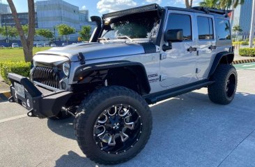 Silver Jeep Wrangler 2016 for sale in Pasig 