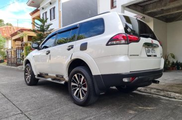 White Mitsubishi Montero 2015 for sale in Automatic