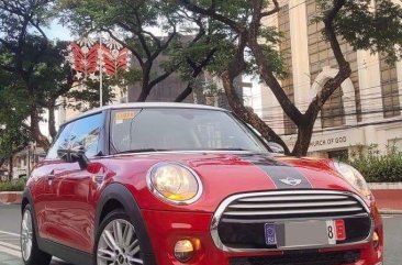 Red Mini Cooper 2016 for sale in Automatic