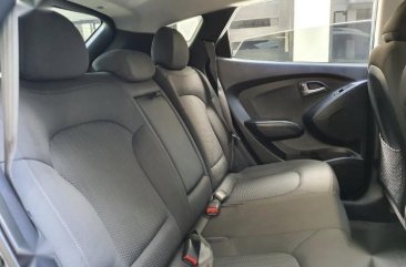 Skyblue Hyundai Tucson 2012 for sale in Santo Tomas