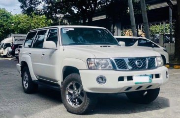 Selling White Nissan Patrol Super Safari 2012 in Malvar