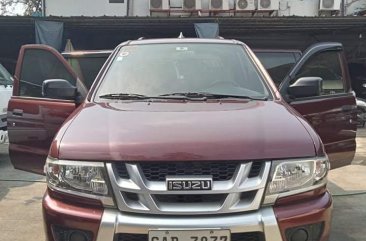 Red Isuzu Crosswind 2017 for sale in Quezon 