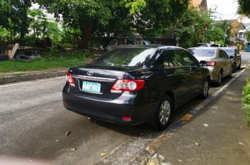 Selling Black Toyota Corolla Altis 2011 in Quezon